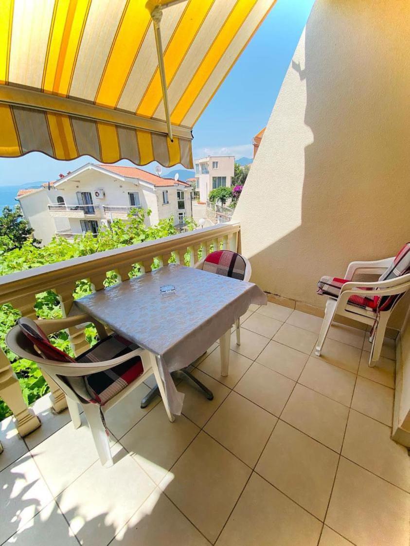 Apartments Dunja Sveti Stefan Extérieur photo