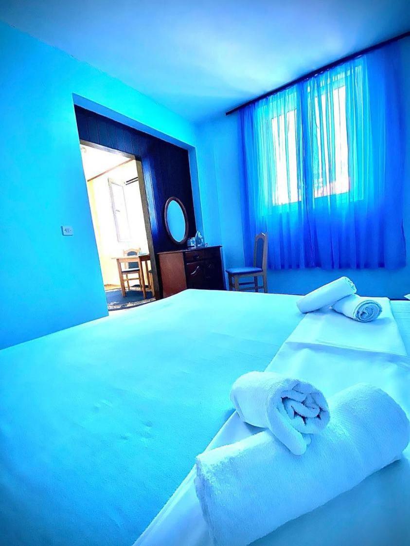 Apartments Dunja Sveti Stefan Extérieur photo