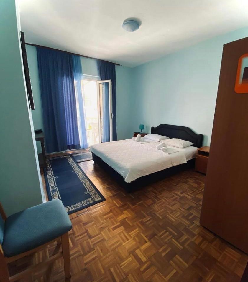 Apartments Dunja Sveti Stefan Extérieur photo