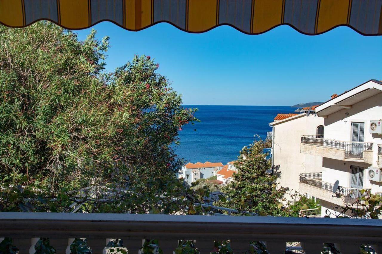 Apartments Dunja Sveti Stefan Extérieur photo